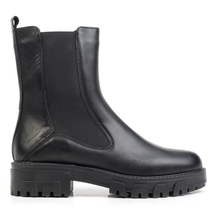 ARIA CHELSEA BOOT Black Leather