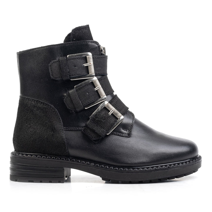 EVE BUCKLE BOOT Black Leather