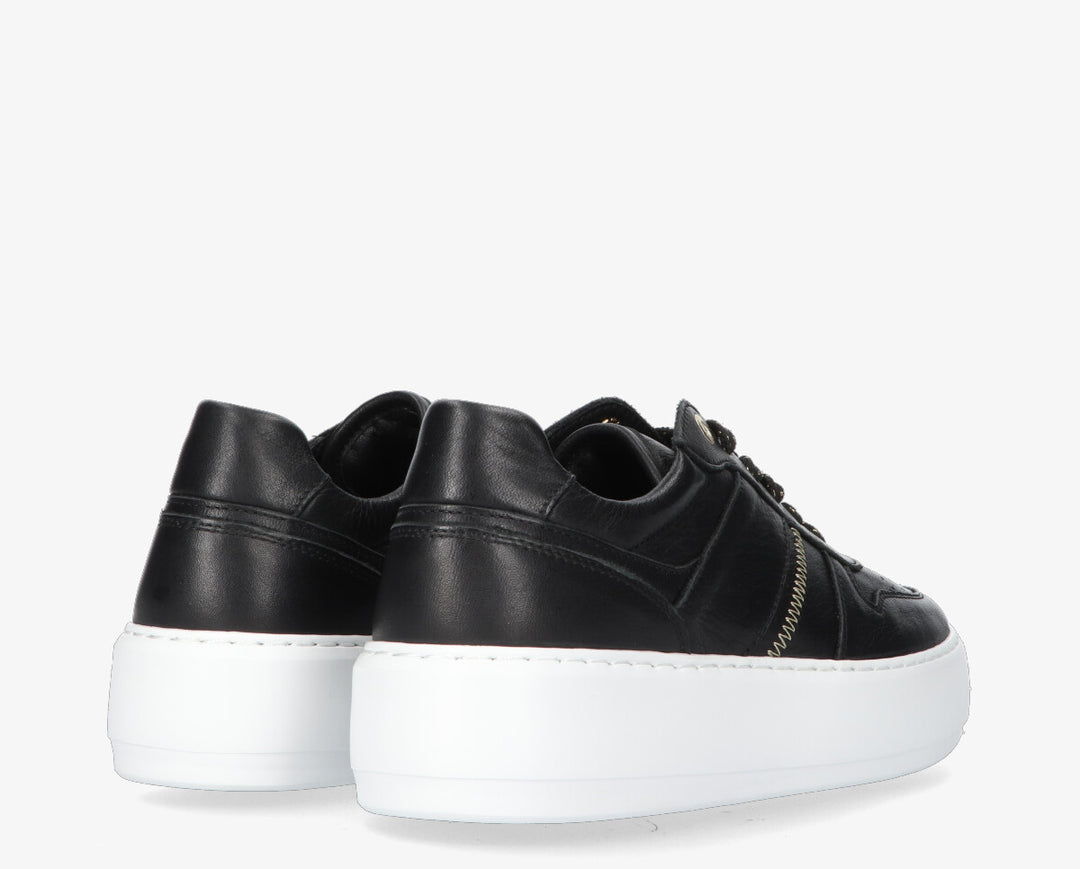 AUBREE SNEAKER Black Leather