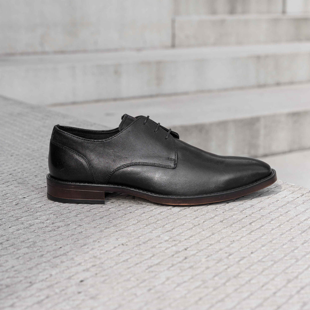 CHARLIE DERBY Black Leather