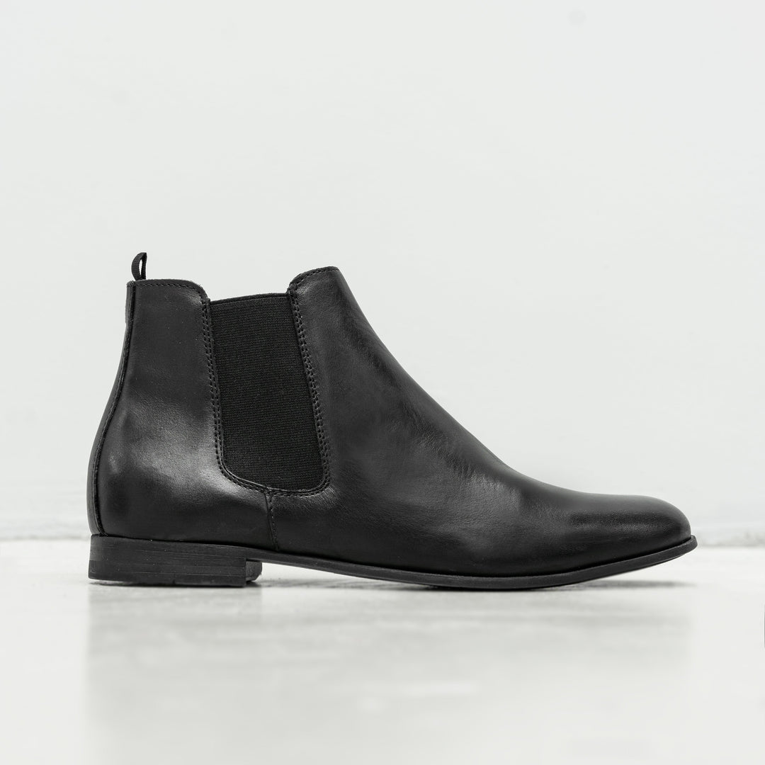 LOOP CHELSEA Black Leather Plain