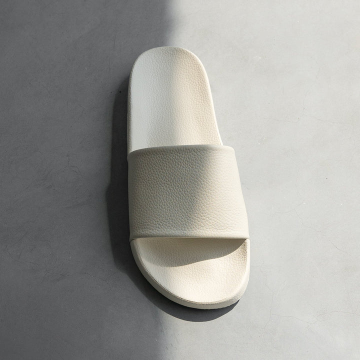 LUXURY GRIP SLIDE Off White Leather Milled