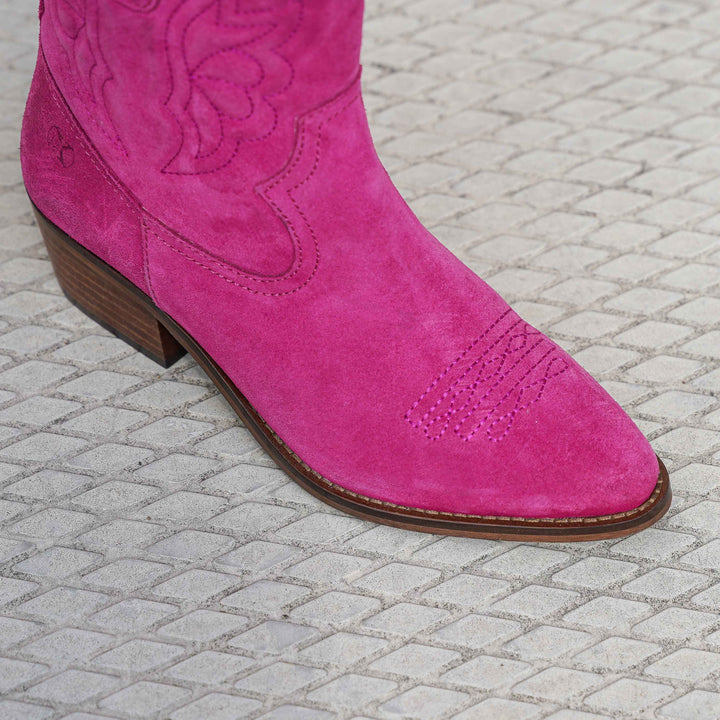 MINT WESTERN BOOT Fuchsia Suede