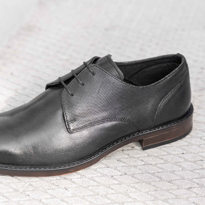 CHARLIE DERBY Black Leather