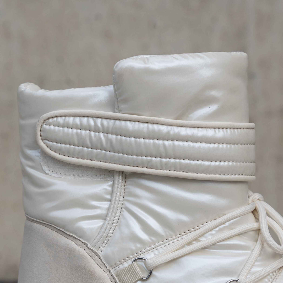 ZERMATT BOOT OFF WHITE