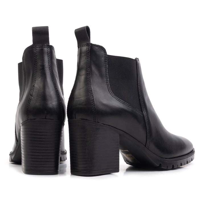 IRIS CHELSEA Black Leather