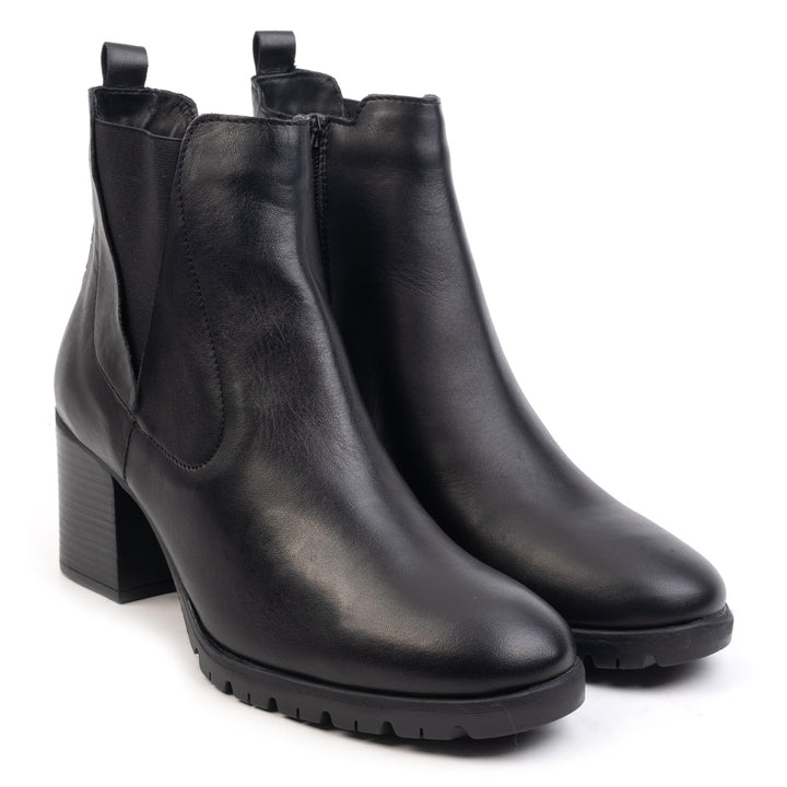 IRIS ANKLE BOOT Black Leather