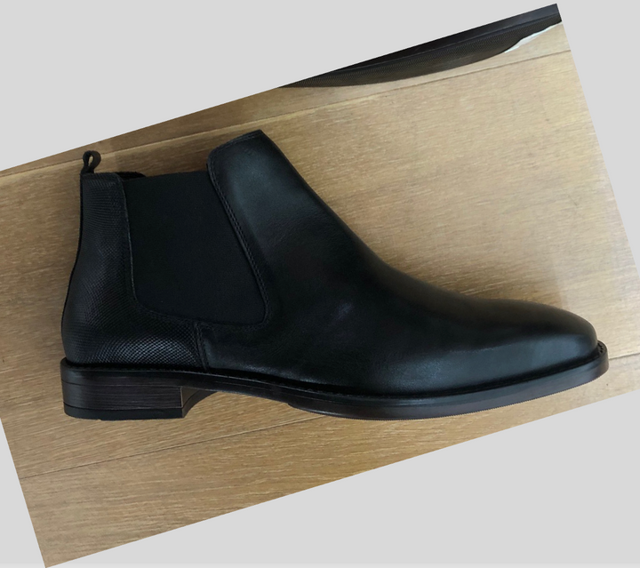 CHARLIE CHELSEA BOOT Black Leather